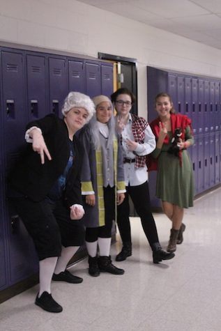 Dr. Joseph Warren (Adam Dunlap), Ben Franklin (Heather Crum), Sam Adams (Christine Clark) and Sibyl Ludington (Caitlyn Davis) are prepared for the revolutionary Meeting of the Minds in AP U.S History.